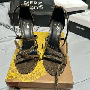 Mix no. 6 glittery heels